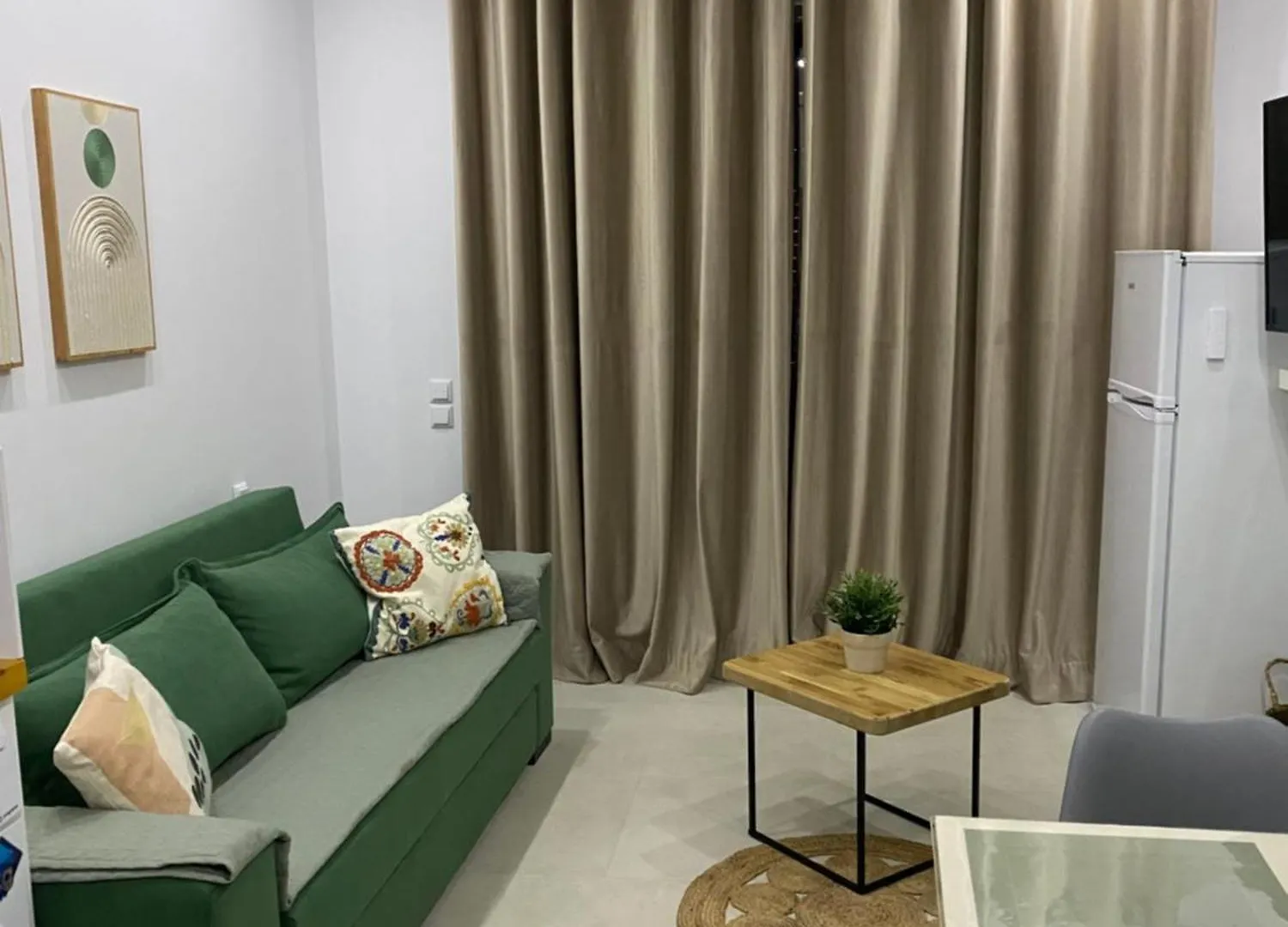 Apartment Artemis Himarë