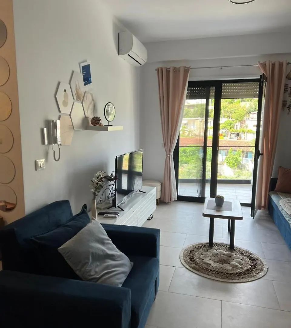 Apartment Artemis Himarë