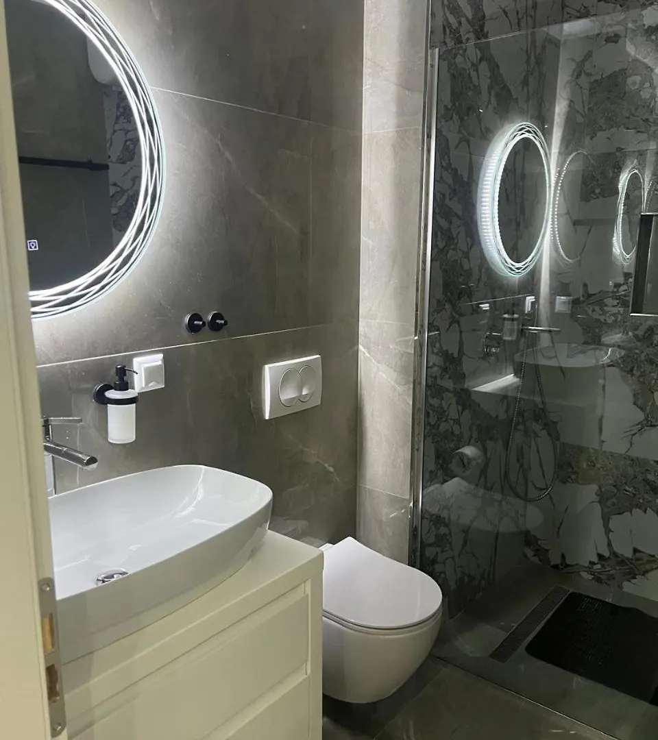 Apartment Artemis Himarë