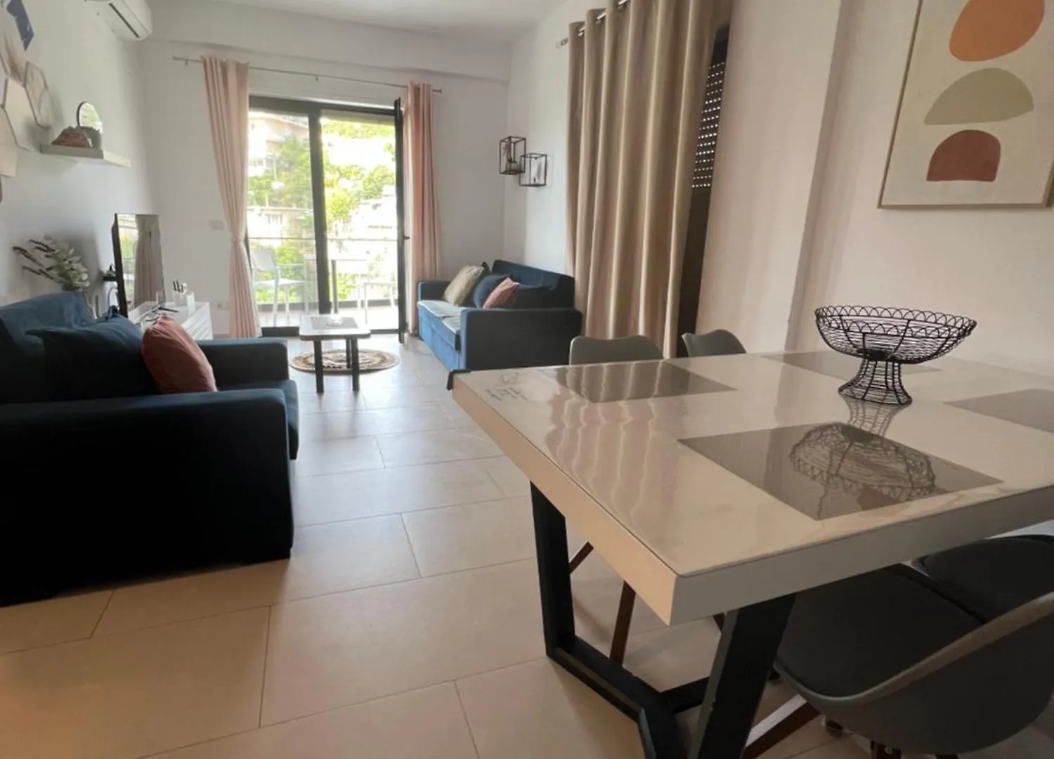 Apartment Artemis Himarë
