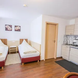 https://zum-hopfenbauer.com-bavaria.com